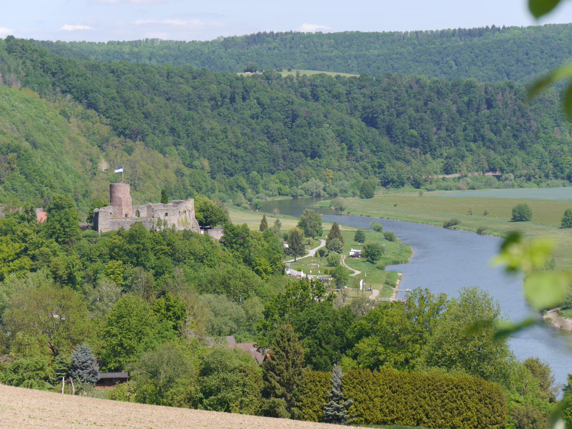 Burg Polle mit Weserschleife